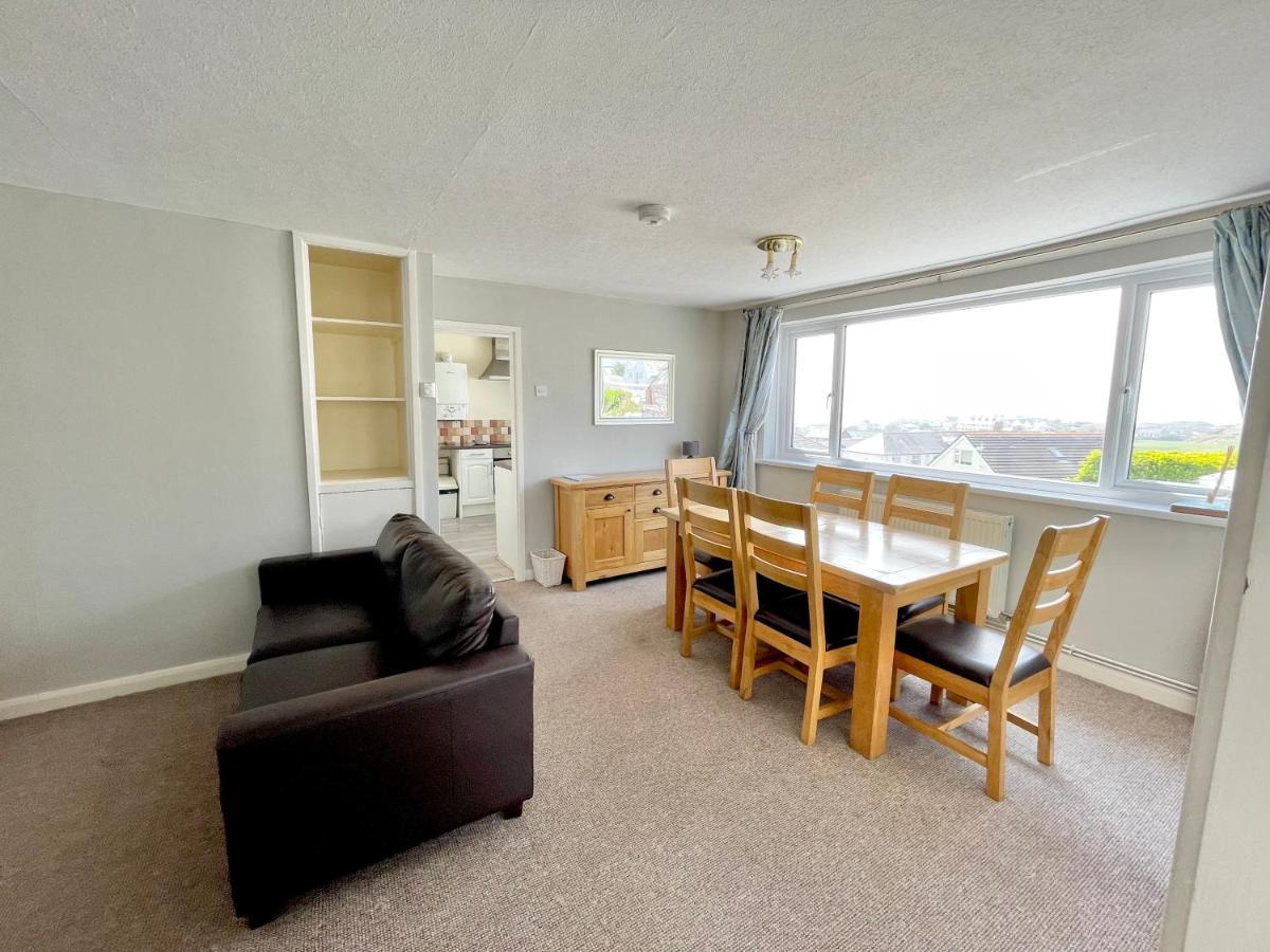 Bay View - Bay Trearddur